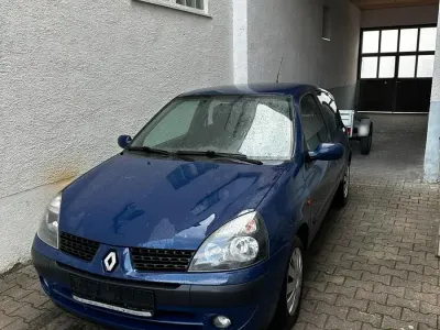 Brugt Renault Clio II 75 HK (55 kW) 2002 Blå Hatchback