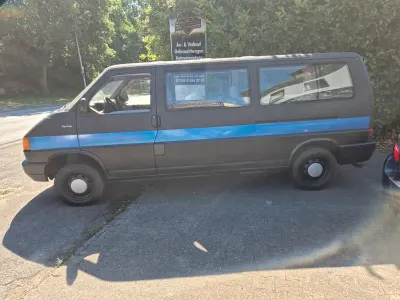 Gebraucht VW T4 77 PS (56 kW) 1995 Schwarz Van