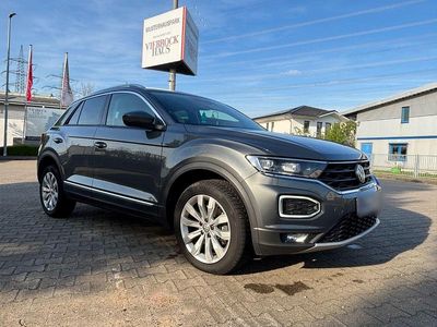 Gebraucht VW T-Roc 150 PS (110 kW) 2019 Grau SUV