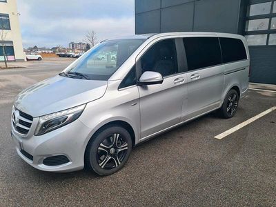 Gebraucht Mercedes V250 Avantgarde 190 PS (139 kW) 2015 Silber Van / Kleinbus