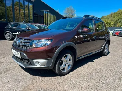 Gebraucht Dacia Sandero Prestige 90 PS (66 kW) 2016 Braun Limousine