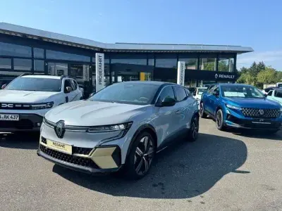 Gebraucht Renault Megane E-Tech Iconic 161 kW (220 PS) 2024 Grau Limousine