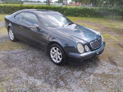 Mercedes CLK230