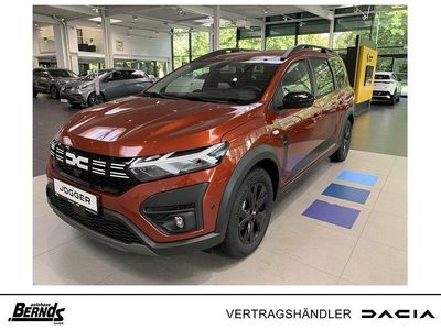 Terracottabraun (metallic) Neu 2025 Dacia Jogger Extreme Van / Kleinbus | 26.529 € (Fairer Preis)