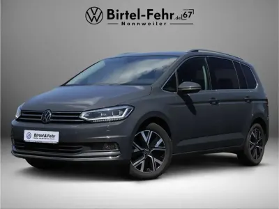 Gebraucht VW Touran Highline 150 PS (110 kW) 2020 Grau Van / Kleinbus