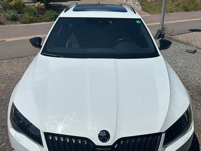 Gebraucht Skoda Superb SportLine 220 PS (161 kW) 2017 Weiß Kombi
