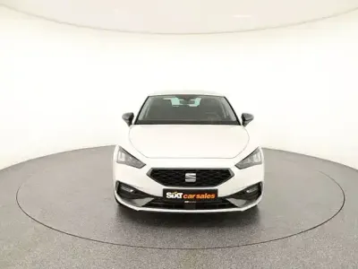Gebraucht Seat Leon FR 204 PS (150 kW) 2022 Weiß Limousine