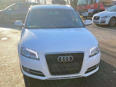 Gebraucht Audi A3 Attraction 105 PS (77 kW) 2013 Ibisweiß Kleinwagen