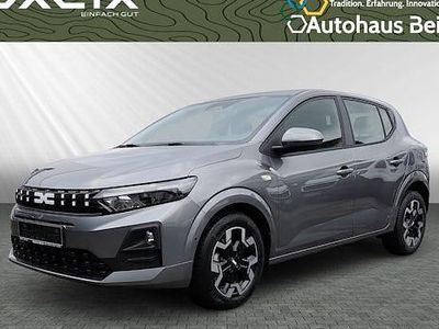 Neu Dacia Sandero Journey 122 PS (89 kW) 2026 Grau Limousine