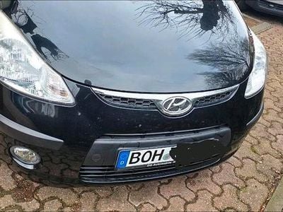 Gebraucht Hyundai i10 69 PS (50 kW) 2009 Schwarz Kleinwagen