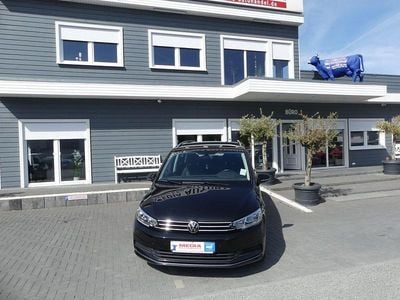 Usata VW Touran Active 150 CV (110 kW) 2021 Nero Monovolume