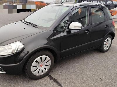 Gebraucht Fiat Sedici Easy 120 PS (88 kW) 2012 Schwarz SUV
