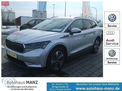 Silber Gebraucht 2024 Skoda Enyaq iV Loft SUV | 29.559 € (Guter Preis)