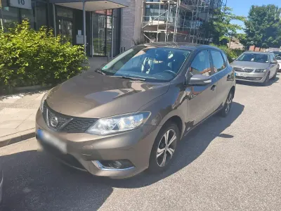 Gebraucht Nissan Pulsar 115 PS (84 kW) 2015 Braun Kleinwagen