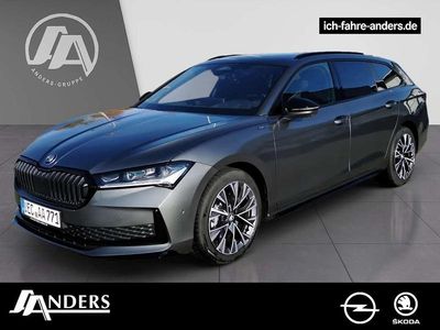 Gebraucht Skoda Superb SportLine 193 PS (141 kW) 2025 Grau graphitegrau Kombi