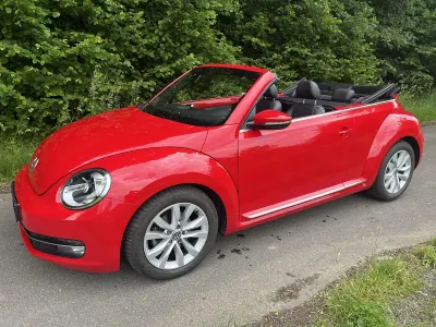 Gebraucht VW Beetle Design 105 PS (77 kW) 2013 Rot Kleinwagen