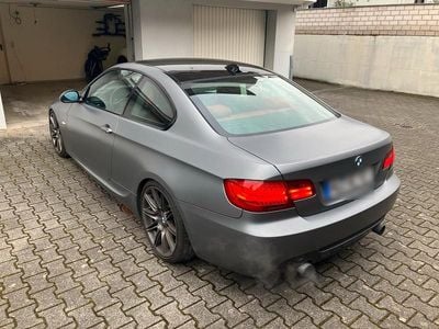 BMW 335