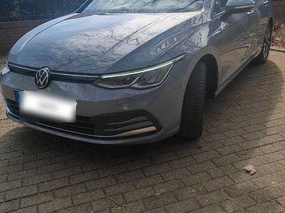 Gebraucht VW Golf VIII Active 110 PS (80 kW) 2021 Grau Limousine