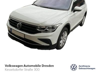 Gebraucht VW Tiguan Life 150 PS (110 kW) 2020 Oryxwhite perlmutteffekt SUV