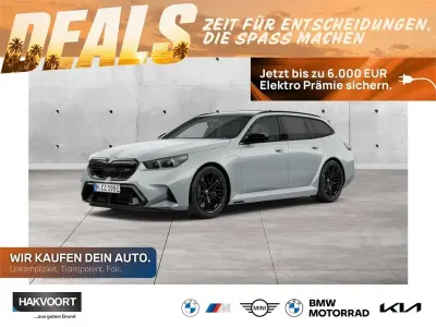 Ny BMW M5 Comfort Edition 727 HK (534 kW) 2026 Grå Stationcar