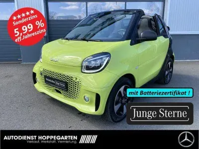 Usado Smart ForTwo Electric Drive Exclusive 60 kW (82 HP) 2024 Verde Cabrios