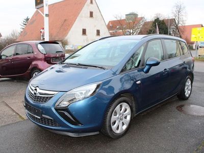 Blau Gebraucht 2016 Opel Zafira Tourer Selection Van / Kleinbus | 8.500 € (Fairer Preis)