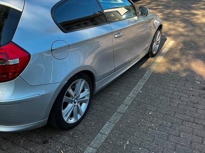 Gebraucht BMW 118 Coupé 143 PS (105 kW) 2012 Silber Coupé