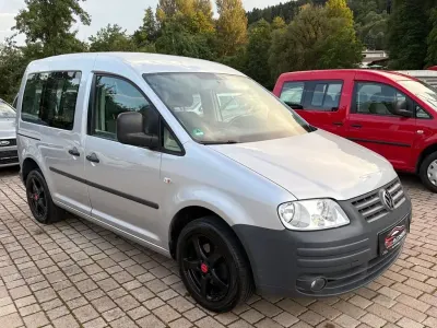 Gebraucht VW Caddy Life 102 PS (75 kW) 2010 Silber Van / Kleinbus