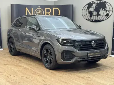 Gebraucht VW Touareg Style 231 PS (169 kW) 2022 Siliziumgrau metallic (metallic) SUV
