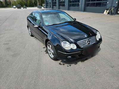 Mercedes C180