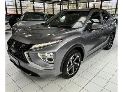 Gebraucht Mitsubishi Eclipse Cross Plus 188 PS (138 kW) 2022 M) (grau SUV