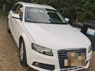 Gebraucht Audi A4 143 PS (105 kW) 2009 Weiß Kombi