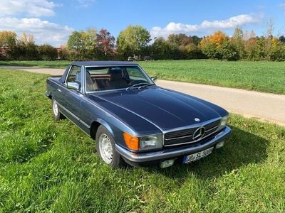 Usata Mercedes SL500 223 CV (164 kW) 1984 Blu Cabrio