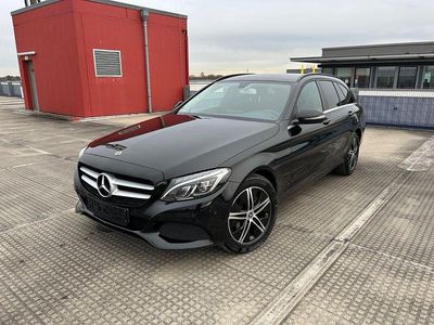 Gebraucht Mercedes C200 136 PS (100 kW) 2018 Schwarz Kombi