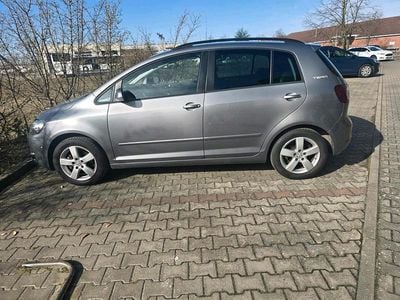 Gebraucht VW Golf VI 122 PS (89 kW) 2010 Grau Kleinwagen