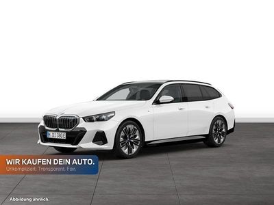 Gebraucht BMW i5 Comfort Edition 250 kW (340 PS) 2025 Alpinweiss Kombi