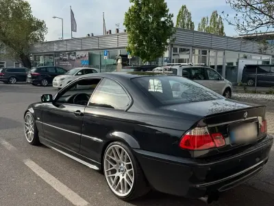 Gebraucht BMW 320 M Sport 170 PS (125 kW) 2001 Schwarz Coupé