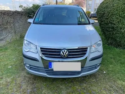 Gebraucht VW Touran Trendline 140 PS (102 kW) 2009 Silber Van / Kleinbus
