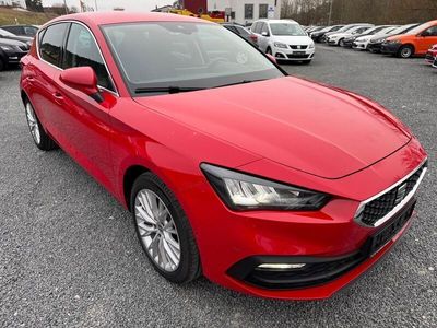 Gebraucht Seat Leon XCELLENCE 150 PS (110 kW) 2020 Rot Limousine