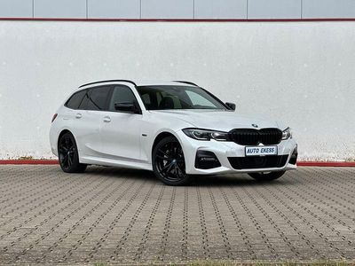 BMW 330e