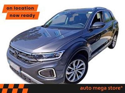 Usata VW T-Roc Style 150 CV (110 kW) 2023 Grigio SUV
