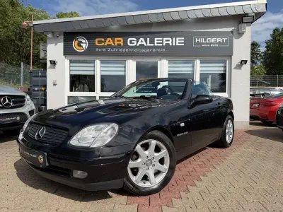 Gebraucht Mercedes SLK230 193 PS (141 kW) 2000 Schwarz Cabrio