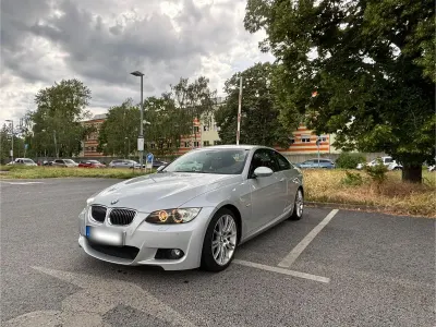 Gebraucht BMW 325 M Sport 218 PS (160 kW) 2007 Silber Coupé