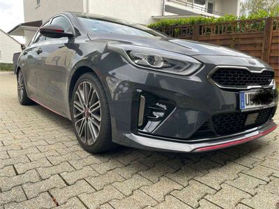 Kia ProCeed GT