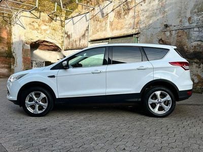 Weiß Gebraucht 2014 Ford Kuga Titanium SUV | 6.900 € (Guter Preis)