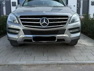 Gebraucht Mercedes ML350 258 PS (189 kW) 2014 Silber SUV