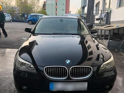 Gebraucht BMW 520 305 PS (224 kW) 2007 Schwarz Limousine