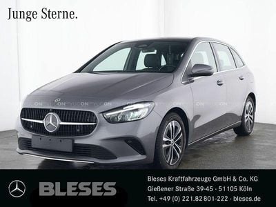 Używany Mercedes B200 Progressive 163 KM (119 kW) 2024 Szary Minivan