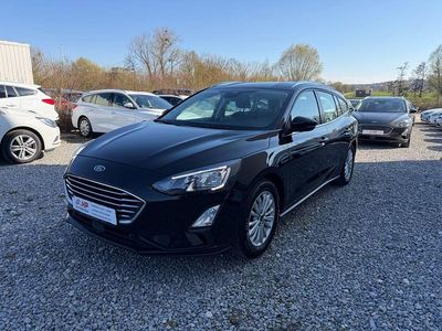 Gebraucht Ford Focus Titanium 120 PS (88 kW) 2021 Schwarz Limousine
