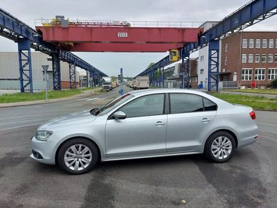 gebraucht VW Jetta 1.6 TDI Klimaautomatik Navi Zahnriemen gewechselt